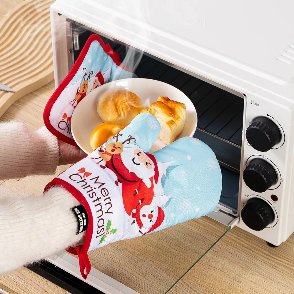 2Pcs/set Christmas Heat Insulation Oven Gloves